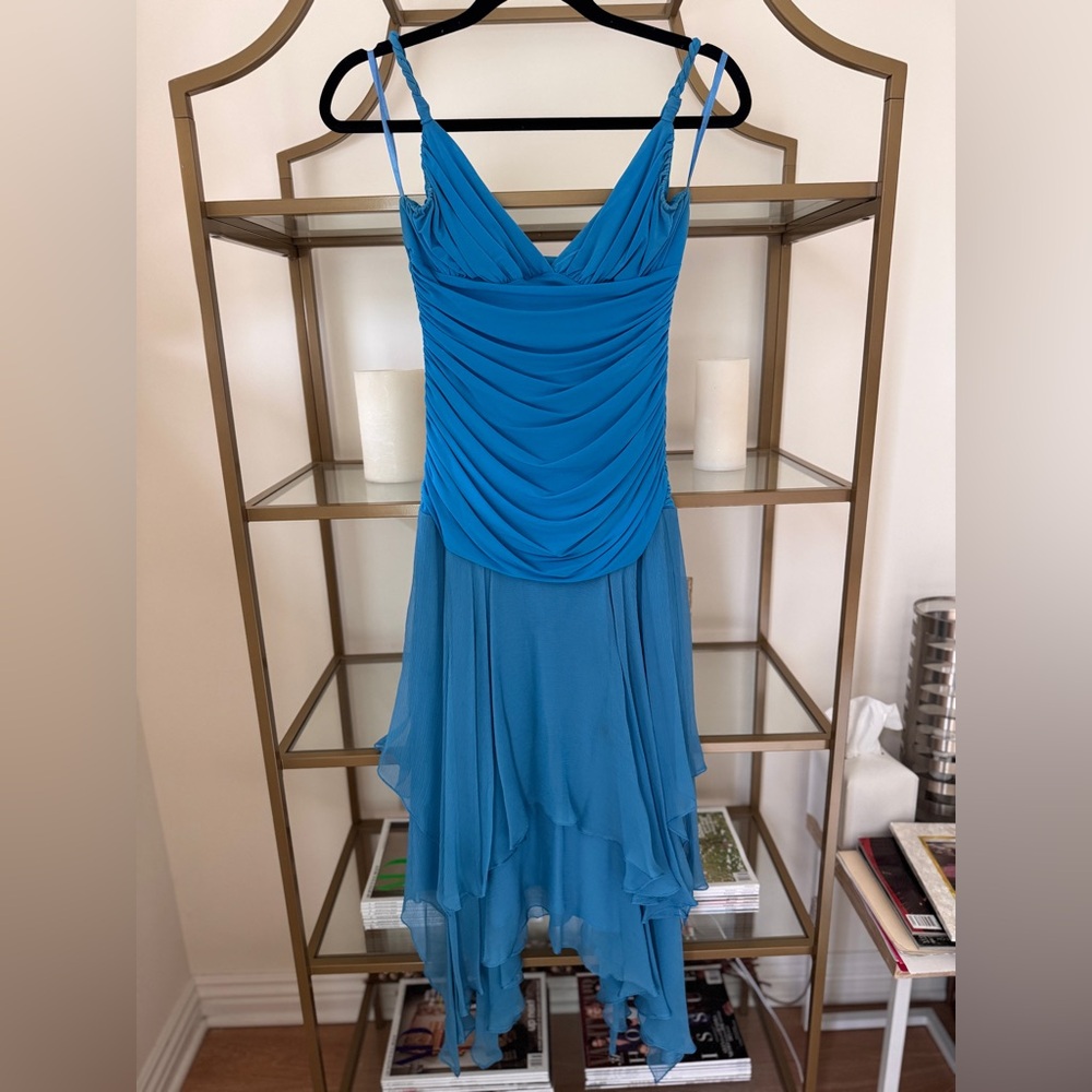 Elegant Blue Sleeveless Dress